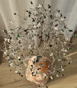 Solná lampa 18kg s minerály, polodrahokamy a drahými kameny - 74 cm